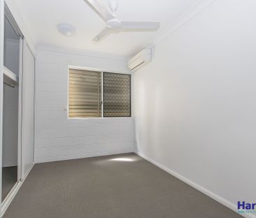 2/43 Hodel Street, Hermit Park - Photo 3