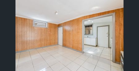 3 bedroom house in a quite street! - Photo 5