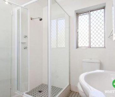 1/9 Macquoid Street, Queanbeyan - Photo 6