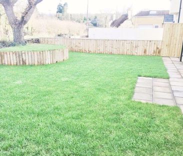 4 bedroom detached house to rent - Photo 4