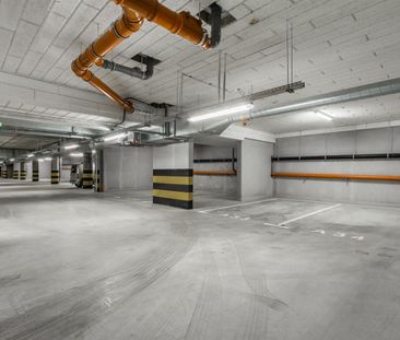 Łódź, Śródmieście, Drewnowska - Photo 4