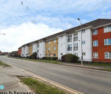 Fleming Road, Chafford Hundred, GRAYS - Photo 1