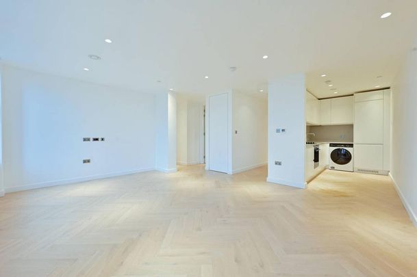 3 bedroom flat to rent - Photo 1