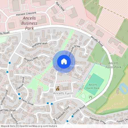 Threshers Corner, Fleet GU51