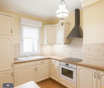 Location Appartement 2 pièces 58m² CHINON 37500 - Photo 3