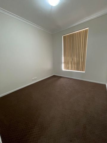 1/7 Batt Court, Noranda WA 6062 - Villa For Rent | Domain - Photo 3