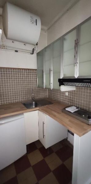 Location Appartement 2 pièces 36m² LYON 8ème - Photo 1