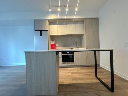 For Lease - 395 SQUARE ONE Drive Unit# 711, Mississauga, Ontario - Photo 2