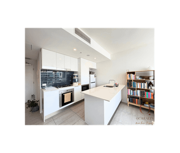 FOR RENT – MODERN 1-BEDROOM APARTMENT WITH PANORAMIC CITY VIEWS - Photo 5