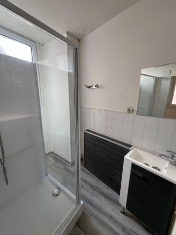 Location Appartement 2 pièces 40m² - Photo 5