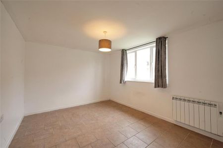 2 bedroom bungalow to rent - Photo 2