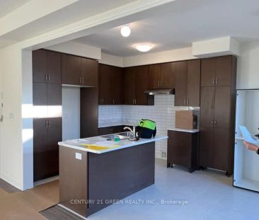 300 Skinner Road #(Upper) - Photo 6