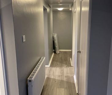 2 Bed Flat, Purpose Built, SE13 - Photo 6