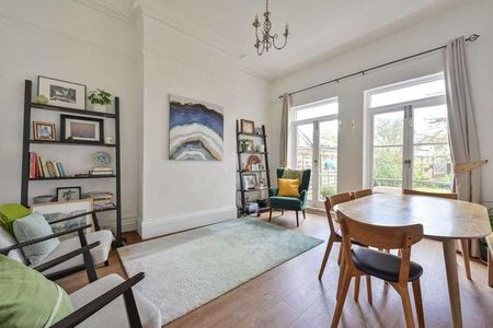 Berkeley Place, Wimbledon Village, SW19 - Photo 3