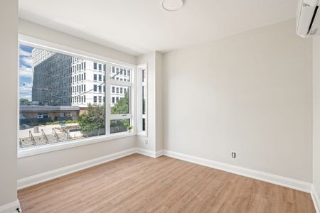 For Lease - 10 MCARTHUR Avenue Unit# 201, Vanier and Kingsview Park, Ontario - Photo 4