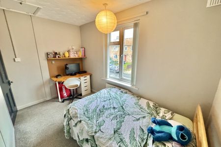 Cadge Close - Photo 3