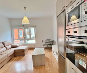 Piso de alquiler en Plaza de la Soledad, 1, Centro - Recinto Amural... - Foto 2