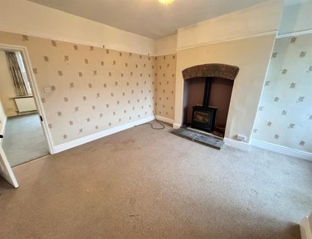 3 Bedroom Semi Detached To Let - Photo 4