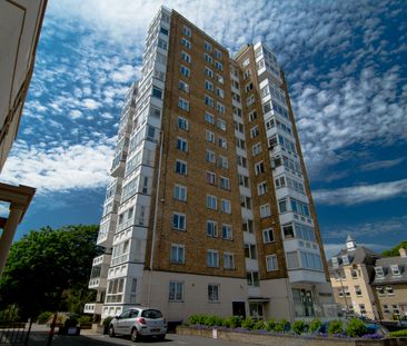 3 bed flat to rent in West Cliff Road, Bournemouth, BH2 - Photo 2