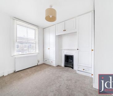 3 bedroom terraced house to rent - Photo 2