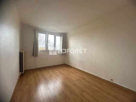 Apartment - Photo 2