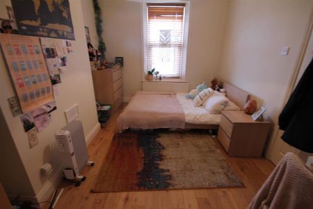 6 bedroom house to rent - Photo 5