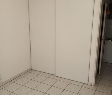 Location Appartement 2 pièces 32m² GRENOBLE 38000 - Photo 3