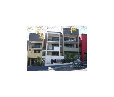 SPACIOUS INNER CITY LIVING - Photo 3