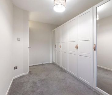 3 bedroom detached house to rent - Photo 5