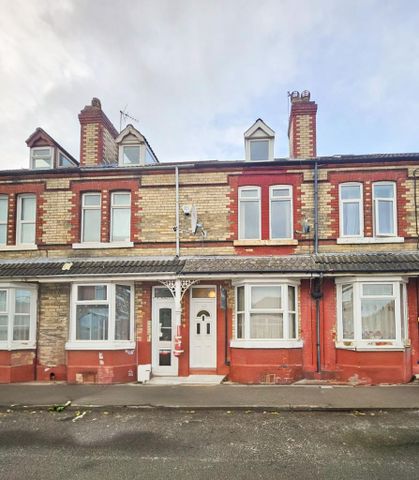 4 bedroom terraced house to rent - Photo 5