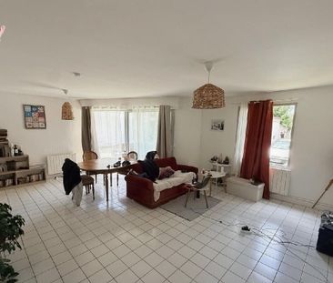 Location Appartement 4 pièces 77m² COGNAC 16100 - Photo 1