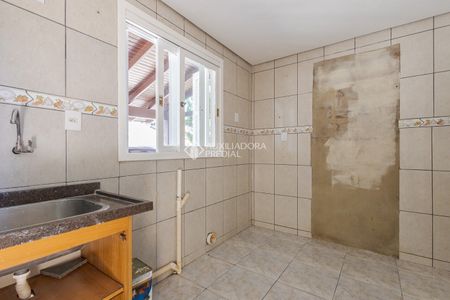 Casa em Condomínio com 4 quartos e 136m² para alugar em Harmonia, Canoas. - Photo 2