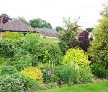 4 bedroom detached house to rent - Photo 4