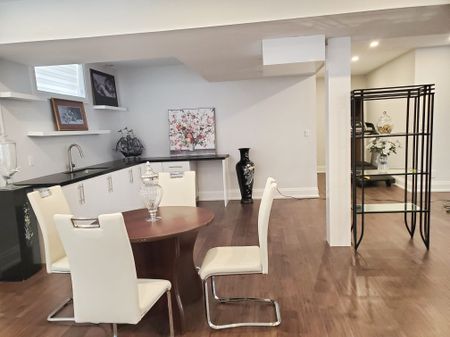 For Lease - 11 walnut Crescent Unit# lower level, Toronto, Ontario - Photo 2