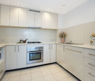 Sunlit & Stylish | Resort-Style Living in Meadowbank - Photo 3