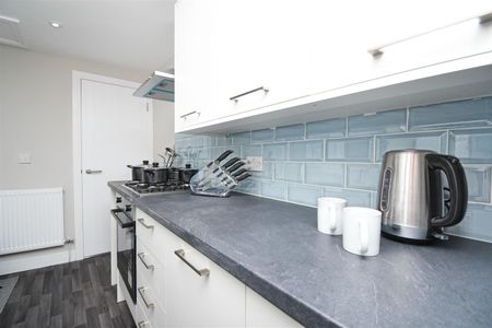 1 bed house share to rent in Ulster Street, Burnley, BB11 - Photo 5