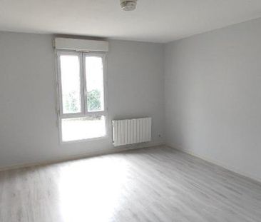 Location Appartement 1 pièce 23m² POITIERS 86000 - Photo 4