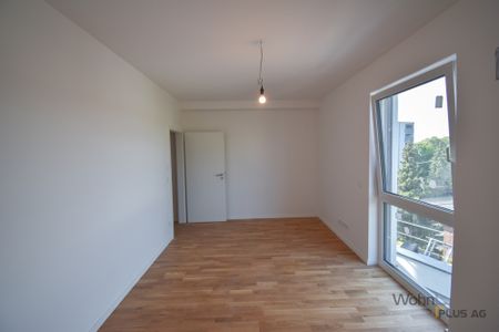 Attraktive 2-Zi.-Wohnung mit Balkon, Einbauküche & Tiefgarage in Top-Lage Ratingen! - Photo 5