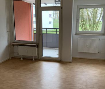 Neues Bad und Vinylfußboden - Schickes Wohnen - Foto 1