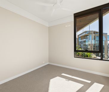 RIvere by Aria - Photo 3