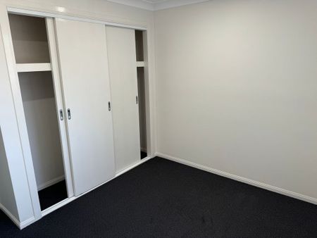 $690 Per week - Photo 3