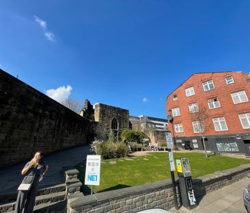 1 bedroom flat to rent - Photo 2