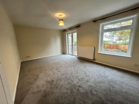 3 bedroom link detached house to rent - Photo 4