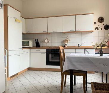 ZENTRUM - möblierte 2-Raum-Wohnung mit Tageslichtbad !! - Photo 3