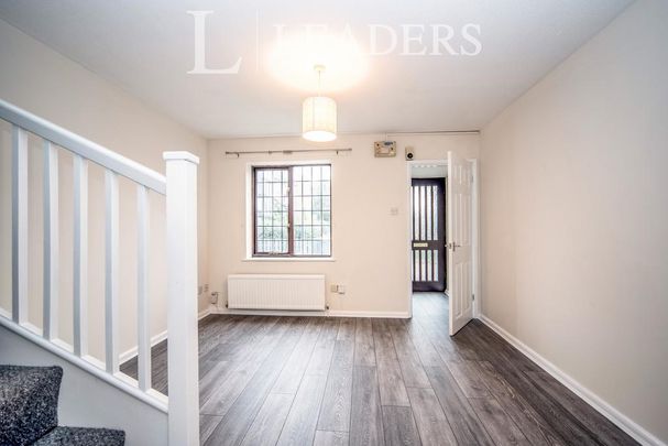 2 bedroom terraced house to rent - Photo 1