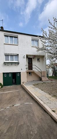 Location Maison 4 pièces 79m² - Photo 4