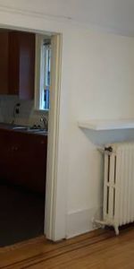 Large 1 bed. in historic building - Photo 4