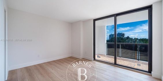 Miami, Appartement 3 Chambres - 222 m² en location - Photo 3