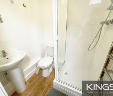Studio to rent - Photo 6