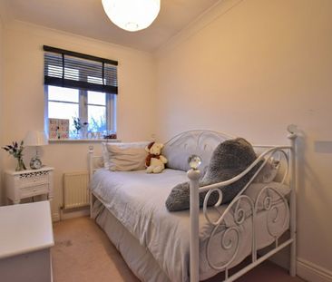 Spruce Avenue, CM6, Dunmow - Photo 6